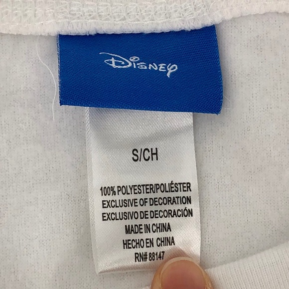 Adorable Disney Olaf plush top with sequins - Picture 6 of 8